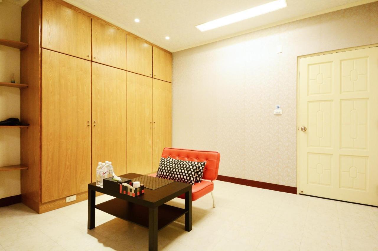 Ariyoshi Ya Apartamento Tainan Exterior foto